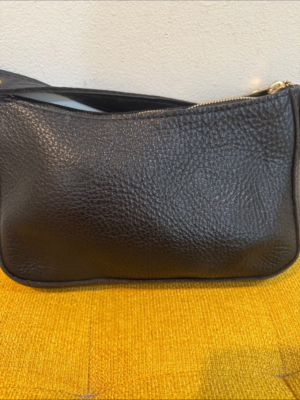 Black Leather Shoulder Bag Port Leather🍀🍀 - Picture 3 of 7